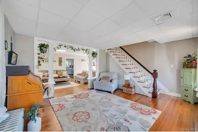 223 Cedar Avenue, Patchogue, NY 11772 - Photo 6