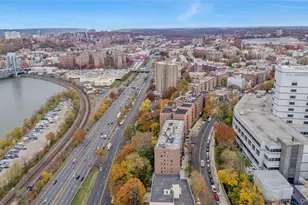 2545 Sedgwick Ave, Bronx, NY 10468 - Photo 14