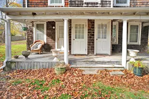 14 Halsey Ave, East Quogue, NY 11942 - Photo 2