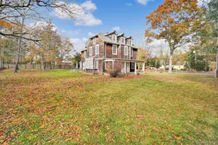 14 Halsey Ave, East Quogue, NY 11942 - Photo 6