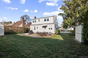 132 E Cherry St, Floral Park, NY 11001 - Photo 26