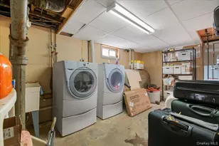 132 E Cherry St, Floral Park, NY 11001 - Photo 22