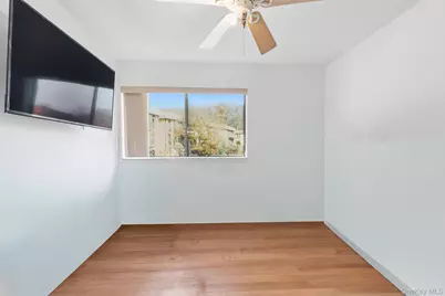 11 Granada Cres #6, White Plains, NY 10603 - Photo 12