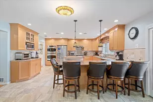 3476 Colony Dr, Baldwin, NY 11510 - Photo 8