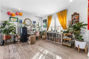 194-06 109th Ave, Saint Albans, NY 11412 - Photo 4