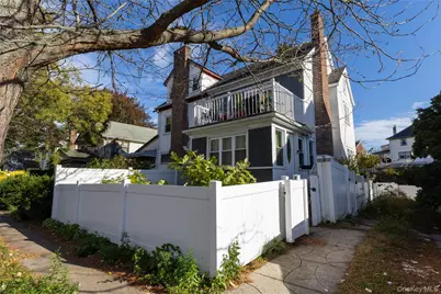 194-06 109th Avenue, Saint Albans, NY 11412 - Photo 2