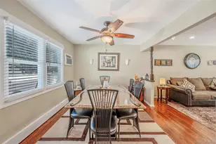 201 Oakland Ave, Deer Park, NY 11729 - Photo 8