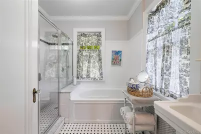 83 Sunnyside Drive, Yonkers, NY 10705 - Photo 20