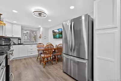 27-29 W Conkling Avenue, Middletown, NY 10940 - Photo 10