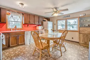 180 Thomas St, Brentwood, NY 11717 - Photo 8