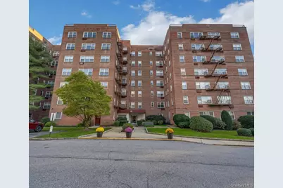 609 Palmer Road #3M, Yonkers, NY 10701 - Photo 2