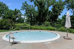 1 E Mill Dr, Great Neck, NY 11021 - Photo 18