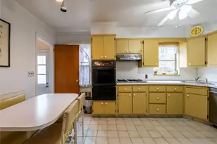 556 Jackson St, Baldwin, NY 11510 - Photo 14