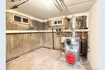 150 Scott Avenue, Deer Park, NY 11729 - Photo 24