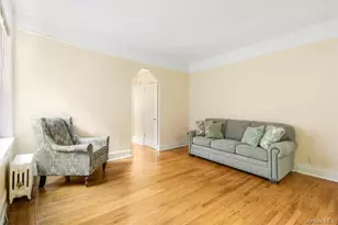 663 Locust St, Mount Vernon, NY 10552 - Photo 4