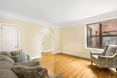 663 Locust Street #4A, Mount Vernon, NY 10552 - Photo 6