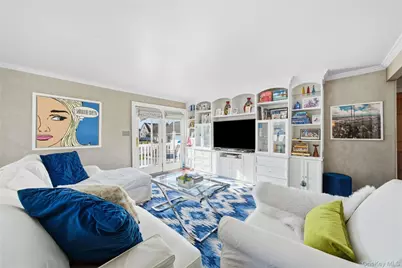 38 Bayside Place, Amityville, NY 11701 - Photo 16