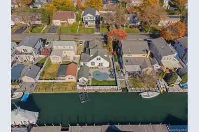 38 Bayside Place, Amityville, NY 11701 - Photo 34