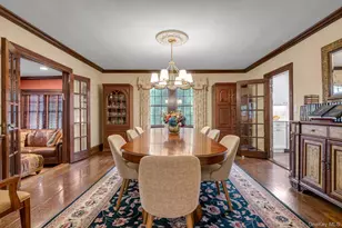 3 Station Rd, Great Neck, NY 11023 - Photo 8