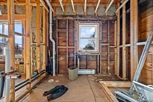 162 Old Mamaroneck Rd, White Plains, NY 10605 - Photo 2