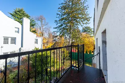 162 Old Mamaroneck Road, White Plains, NY 10605 - Photo 22