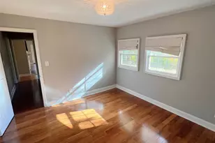 18 Chestnut Ln, Newburgh, NY 12550 - Photo 12