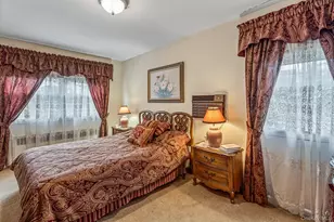 86-79 Pinto St, Hollis, NY 11423 - Photo 12