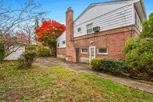 86-79 Pinto St, Hollis, NY 11423 - Photo 24