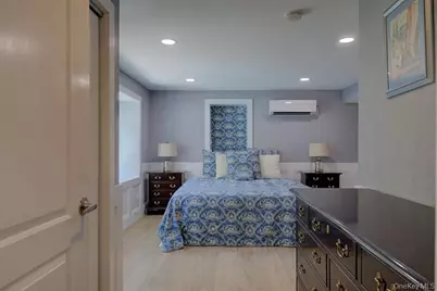 2 Spring Hollow Road, Centerport, NY 11721 - Photo 2