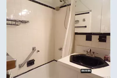 2265 Gerritsen Avenue #1S, Brooklyn, NY 11229 - Photo 12