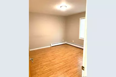 154 Kingfisher Road, Levittown, NY 11756 - Photo 10