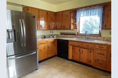 8 Atlantic Ave., Blue Point, NY 11715 - Photo 10