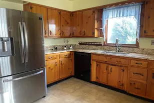 8 Atlantic Ave, Blue Point, NY 11715 - Photo 10