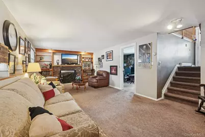 105 Shaker Court N, New Windsor, NY 12553 - Photo 24