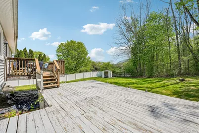 105 Shaker Court N, New Windsor, NY 12553 - Photo 34