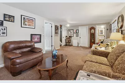 105 Shaker Court N, New Windsor, NY 12553 - Photo 26