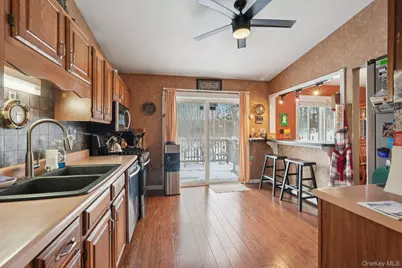105 Shaker Court N, New Windsor, NY 12553 - Photo 12