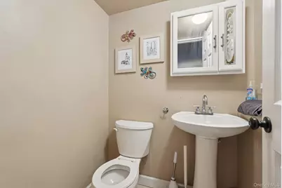 105 Shaker Court N, New Windsor, NY 12553 - Photo 30