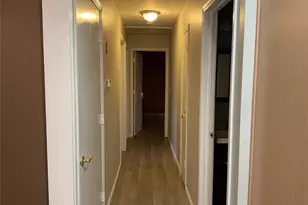 531 Boxwood Dr, Shirley, NY 11967 - Photo 12