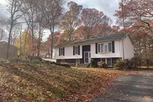 531 Boxwood Dr, Shirley, NY 11967 - Photo 22