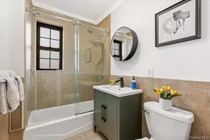 23 Old Mamaroneck Rd, White Plains, NY 10605 - Photo 12