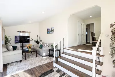 169 N 6th Street, Bethpage, NY 11714 - Photo 16