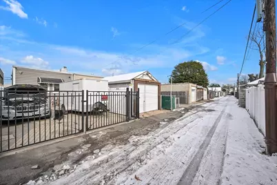 6448 58th Road, Maspeth, NY 11378 - Photo 18