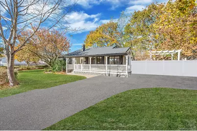 1401 Race Avenue, Medford, NY 11763 - Photo 4