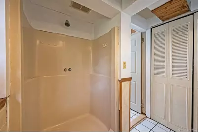 1401 Race Avenue, Medford, NY 11763 - Photo 44