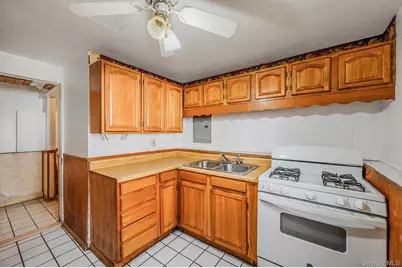 1401 Race Avenue, Medford, NY 11763 - Photo 40