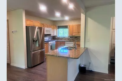 [Address not provided], Shirley, NY 11967 - Photo 2