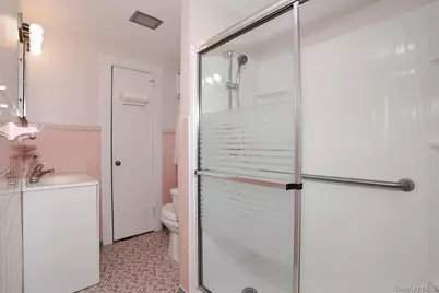 221 N Midland Avenue, Nyack, NY 10960 - Photo 14