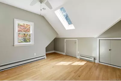 26 Paul Revere Lane, Centerport, NY 11721 - Photo 22