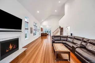 195 Belmont Cir, Yaphank, NY 11980 - Photo 12